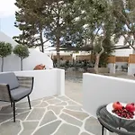 Apart-hotel Mytheo 4*