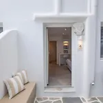 Mytheo Apart-hotel 4*