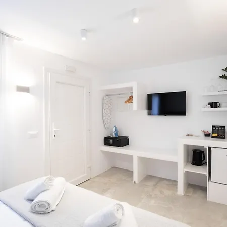 Apartahotel Mytheo 4*