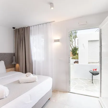 Mytheo Apartahotel
