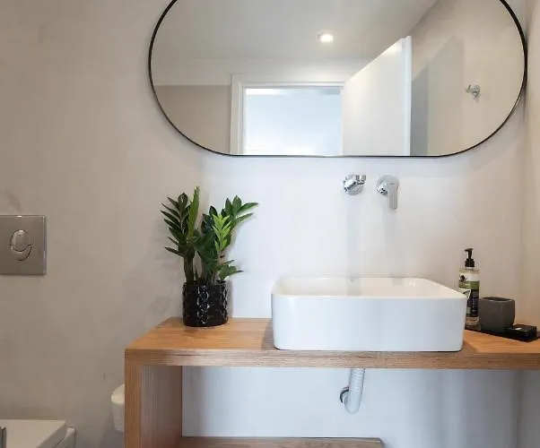 アパートホテル Mytheo