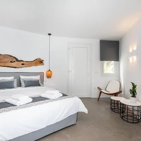 Aparthotel Mytheo 4*